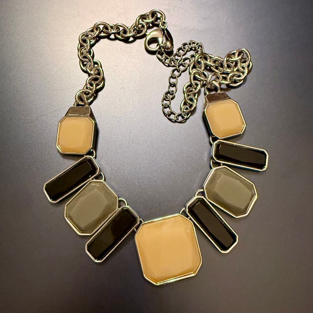 Chico's Modern Chunky Faceted Stone Silver Tone Link Necklace